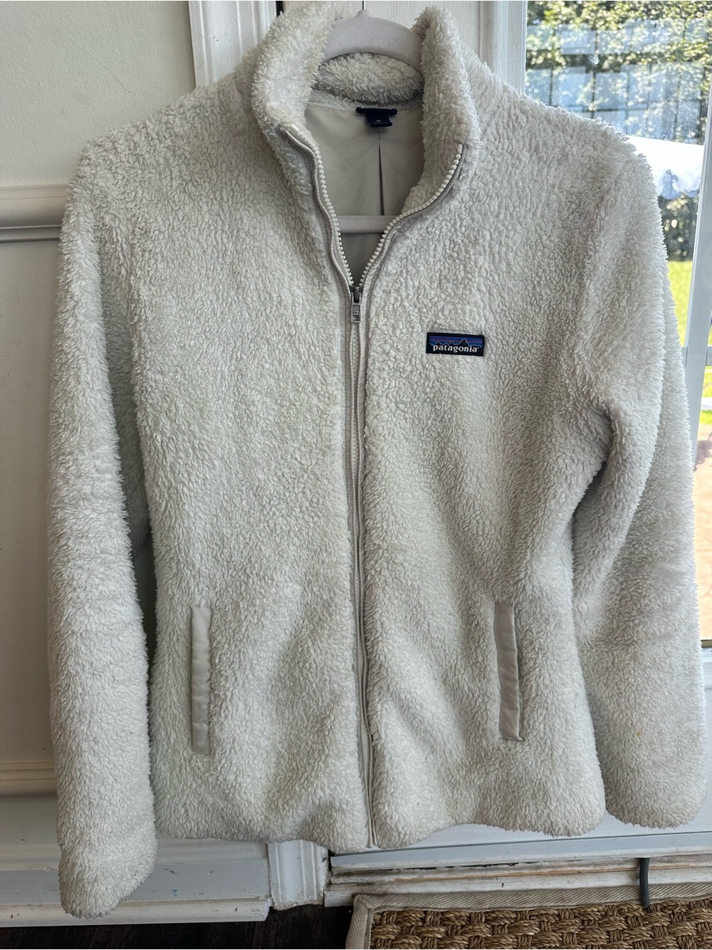 Patagonia cream jacket